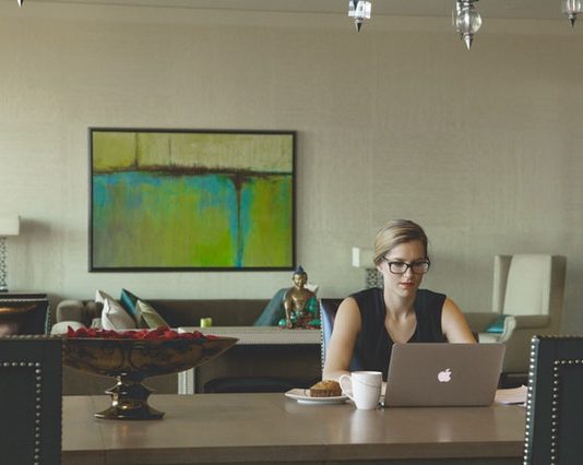 4 Awesome Tips to Have a Healthy Lifestyle Even If You’re Busy