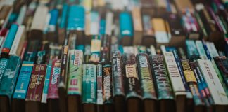 Top Best Books to Read for College Students