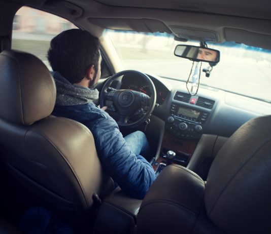4 Safety Tips for Solo Car Travelers