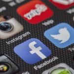 promoting-business-through-social-media