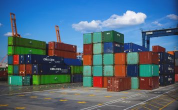 Advantages of shipping in ISO tanks and containers