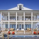 large-home-389271_960_720