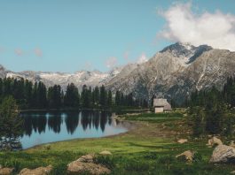 Spoil yourself at the Chaunigan Lake BC