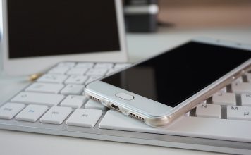 Most convenient ipad screen replacement ever! Most convenient ipad screen replacement ever!